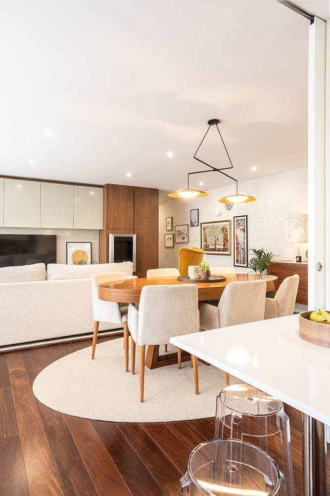 Sala - Casa em Matosinhos - SHI Studio Interior Design homify Modern Oturma Odası Tabure & Sandalyeler