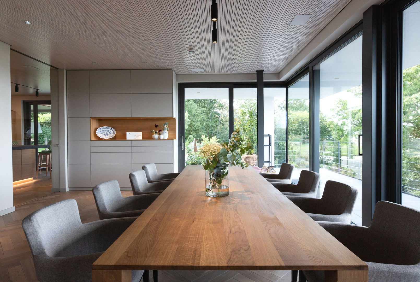 Holz.Stein.Haus., BRÜNING INTERIORS BRÜNING INTERIORS Ruang Makan Gaya Skandinavia Kayu Wood effect