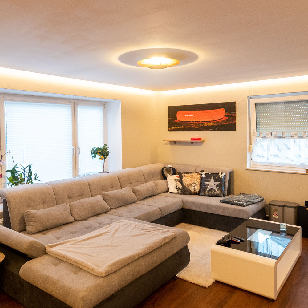 Moderne LED-Deckenleuchten im Wohnzimmer Skapetze Lichtmacher Moderne Wohnzimmer Metall Wohnzimmerlampe, Wohnzimmerleuchte, flache Deckenleuchte, deckenlampe, Lampe Blattgold, Wohnzimmerbeleuchtung, LED-Streifen, LED-Strip,Beleuchtung