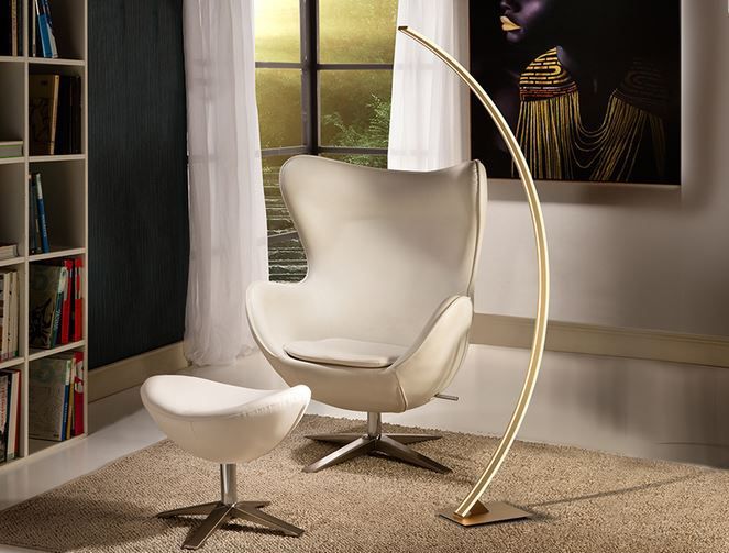 Candeeiro de pé de luz LED / LED light floor lamp, Intense mobiliário e interiores Intense mobiliário e interiores Livings modernos: Ideas, imágenes y decoración Iluminación