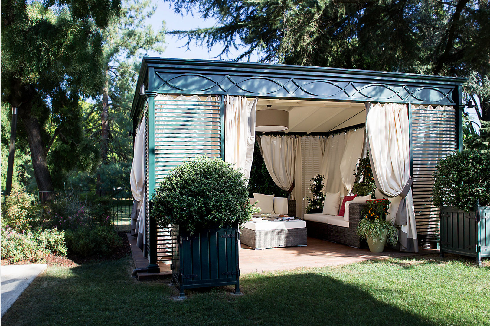 Gazebo Luxury Home, Unosider s.r.l. Unosider s.r.l. Jardines de estilo clásico
