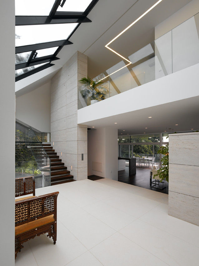 Interior Najjar - Najjar Architekten Treppe Holz Holznachbildung Najjar Architekten, Architekten Danneckerstrasse, Traum Villa, Traum Haus, Baukunst , Villa , Stuttgart, Traumvilla, Traumhaus, Österreich, Haus, Architektur, Design, Designideen, ideen, idee, Pool, Wohnzimmer, Lounge, Essbereich, Esszimmer, modern, Stuttgart, Deutschland, Haus A, Villa A, Najjar Najjar, Hausaufteilung, Linz, Haustechnik, Steinmauern, Säulen, Schlafbereich, Formensprache, Topographie, Schlafräume, Betonkonstruktion, Dachkonstruktion, Stahlstützen, Poestling Berg, Postling bei Linz, Poestling, Pöstling, Pöstling bei Linz