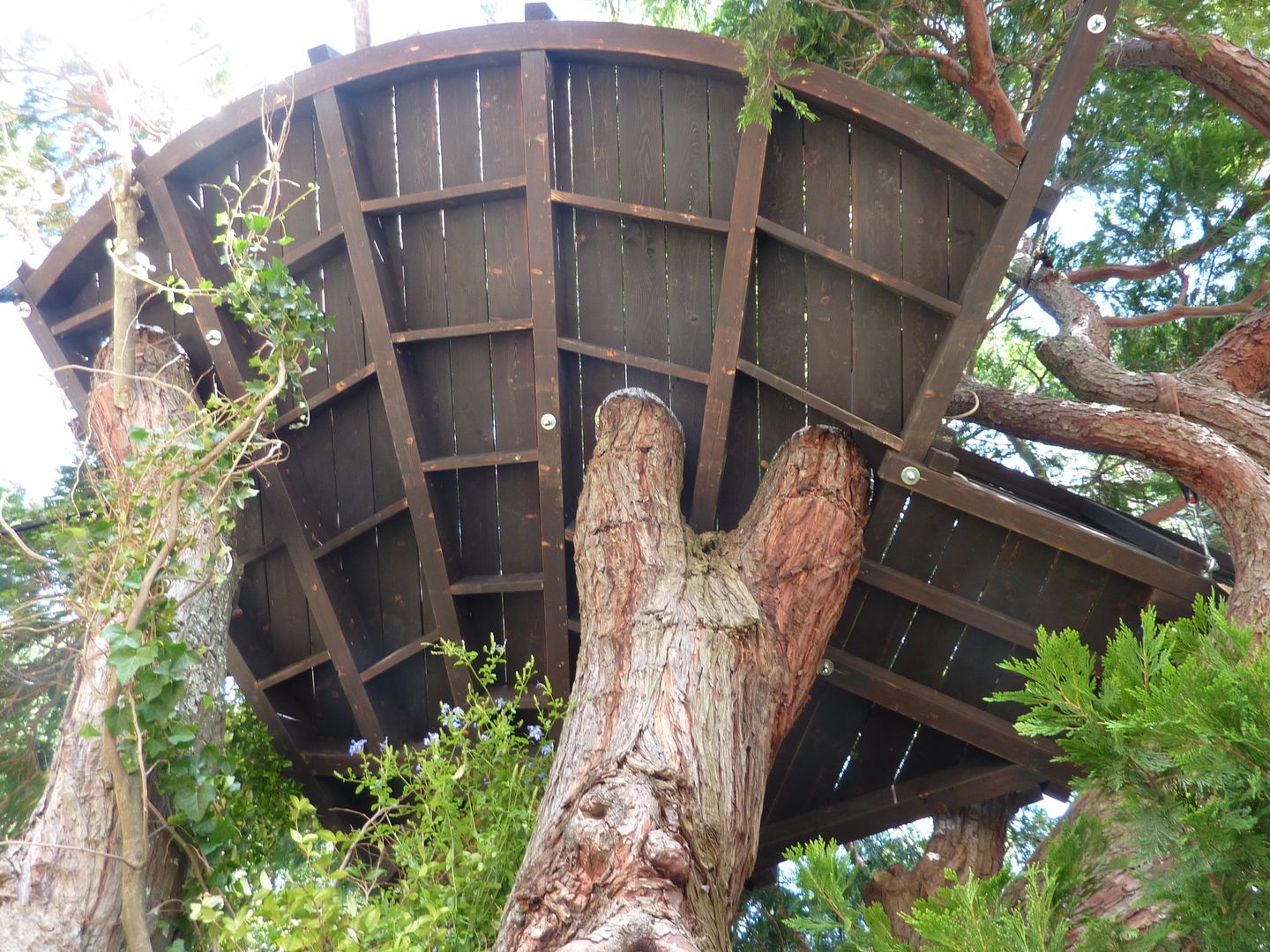 Fai da te Archivi  Casette per bambini, Progetti di casa sull'albero,  Parco giochi in cortile