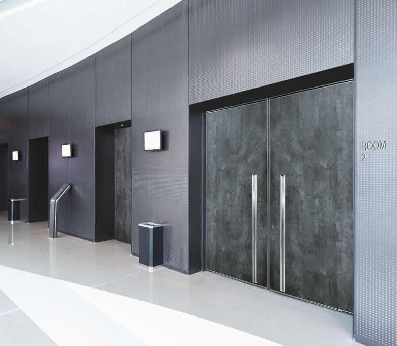 AMPLIA - protagonista del tuo spazio, Gasperotti Srl Gasperotti Srl Minimalist style doors Doors