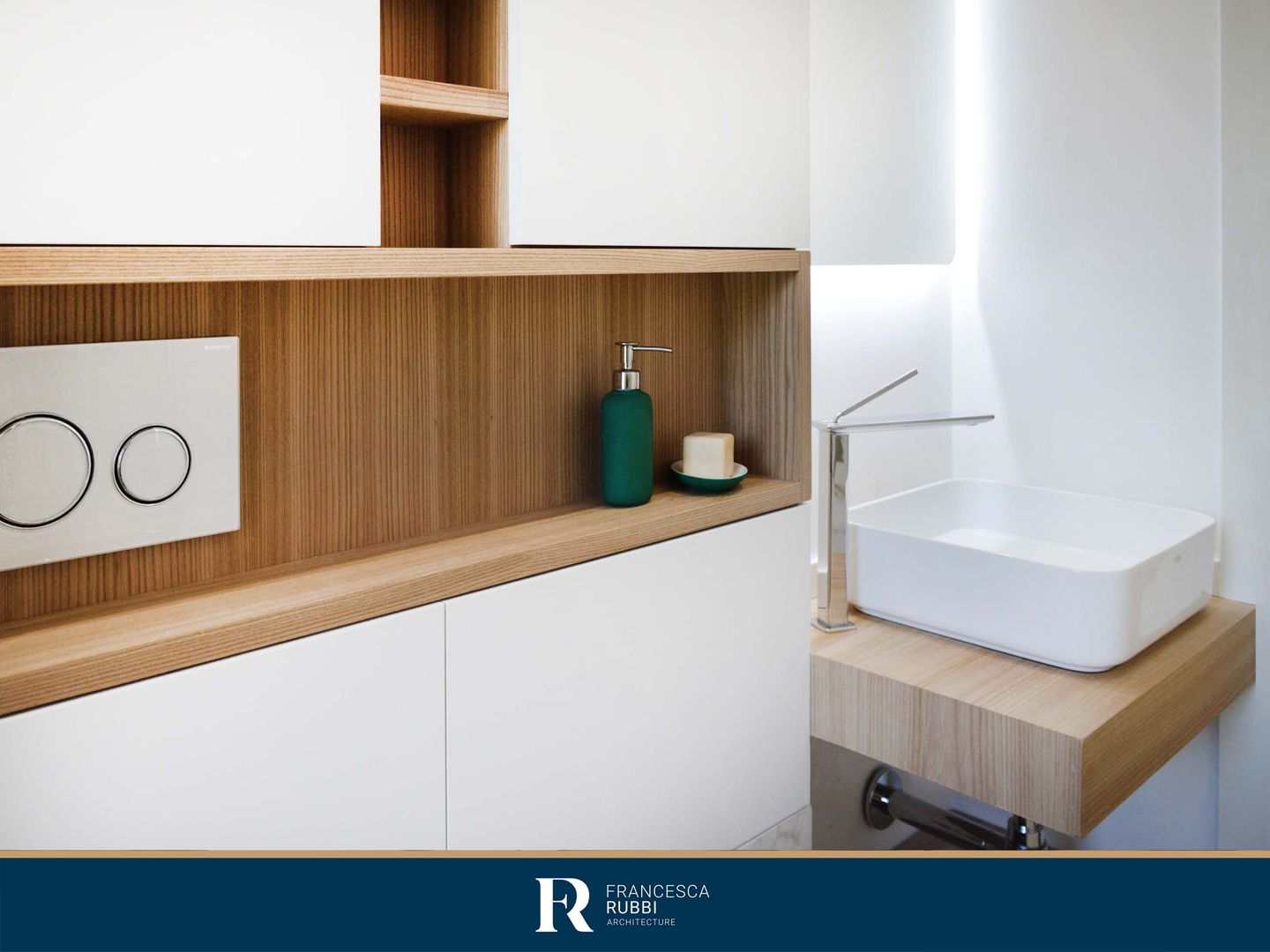 Ristrutturazione appartamento 50 mq - Roma, Francesca Rubbi Architecture Francesca Rubbi Architecture Modern bathroom Wood Wood effect