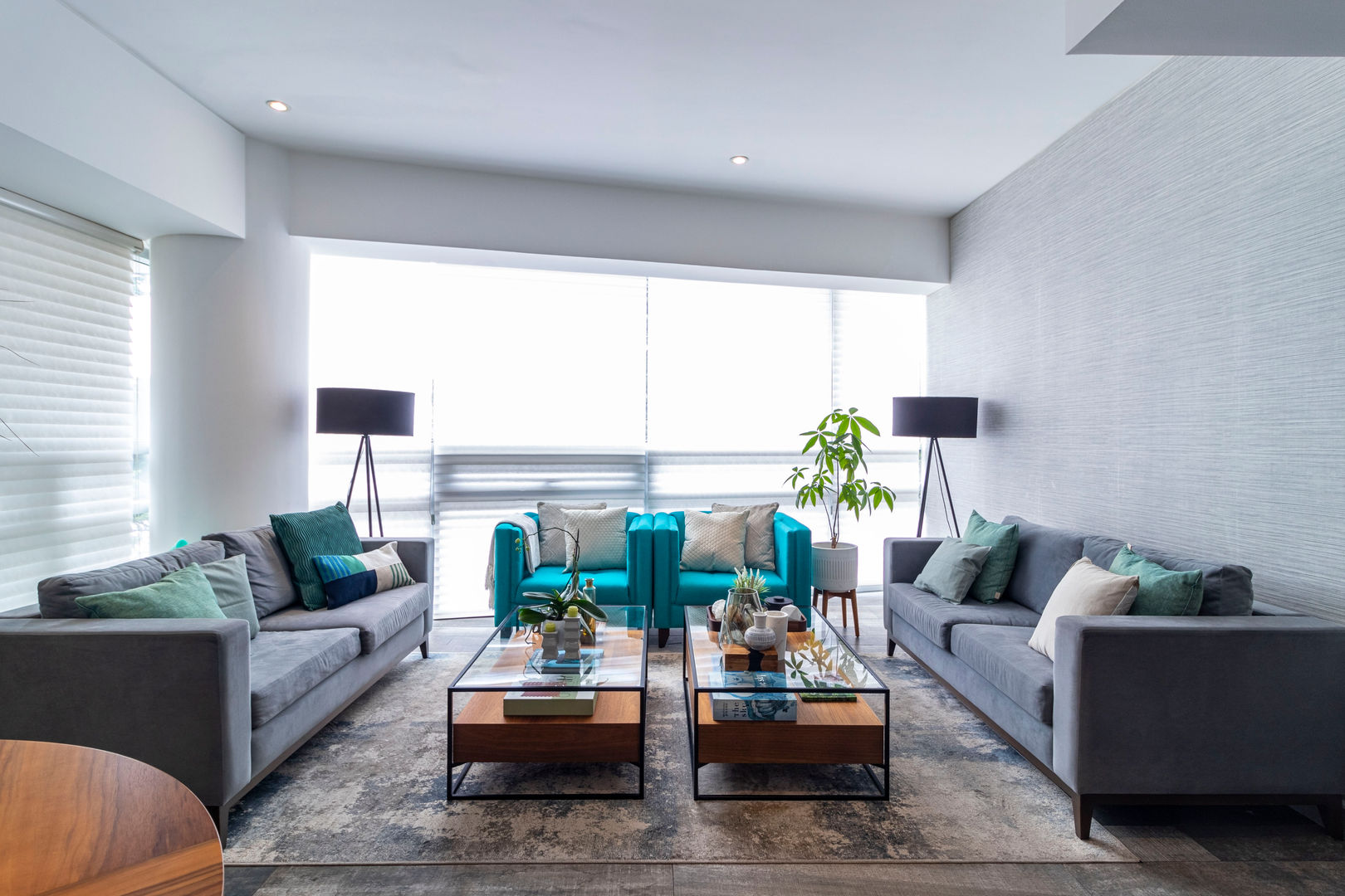 Sala del Proyecto Centenario, Soma & Croma Soma & Croma Modern living room Engineered Wood Transparent