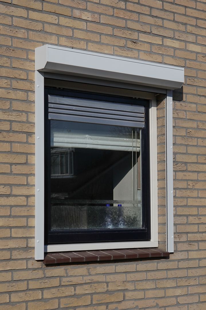 Rolluiken op maat, Creon Rolluiken Creon Rolluiken Puertas y ventanas de estilo moderno Ventanas