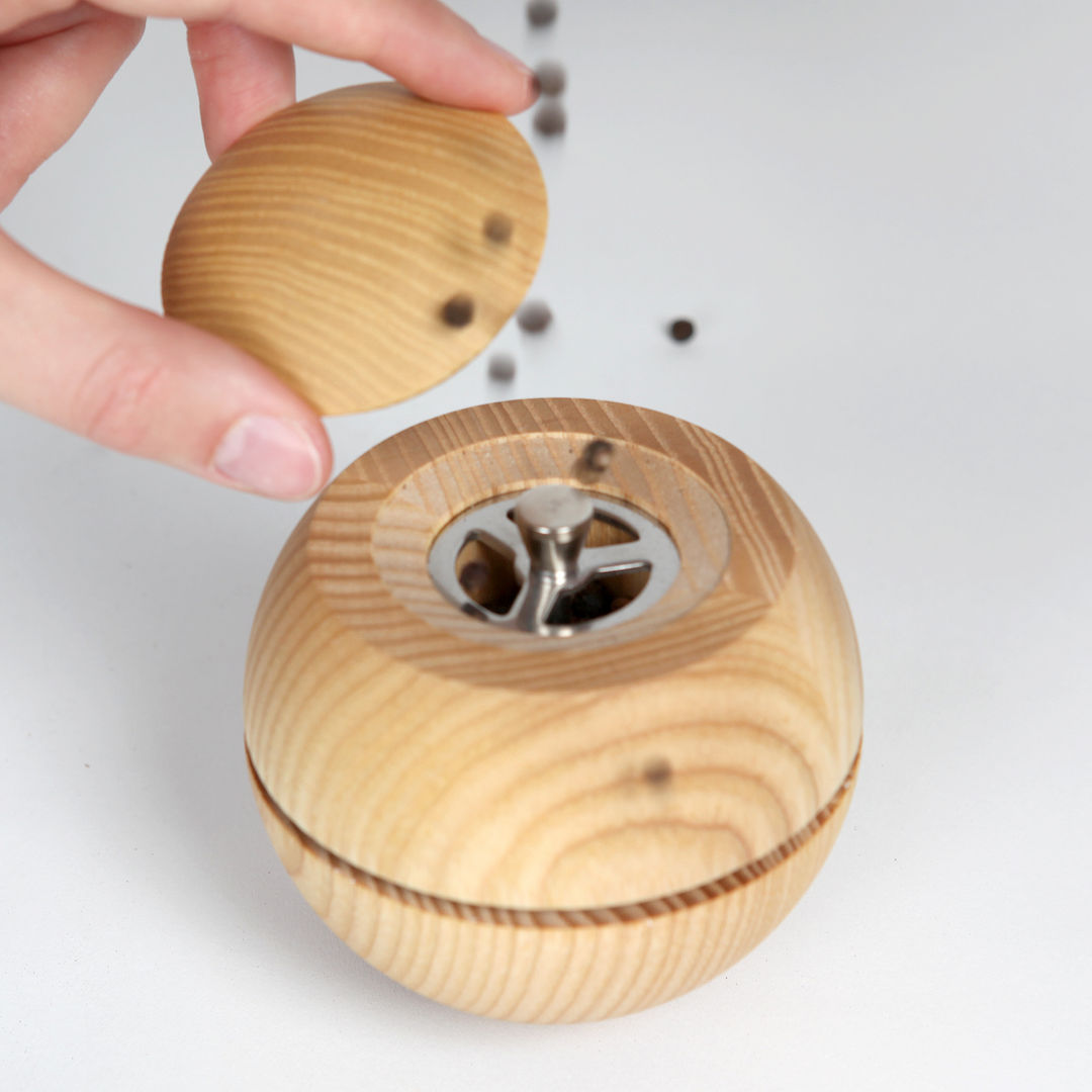 handgefertigte Gewürzmühlen aus Potsdam, vollendetes Design & einzigartige Funktion mit Keramik Scheibenmahlwerk