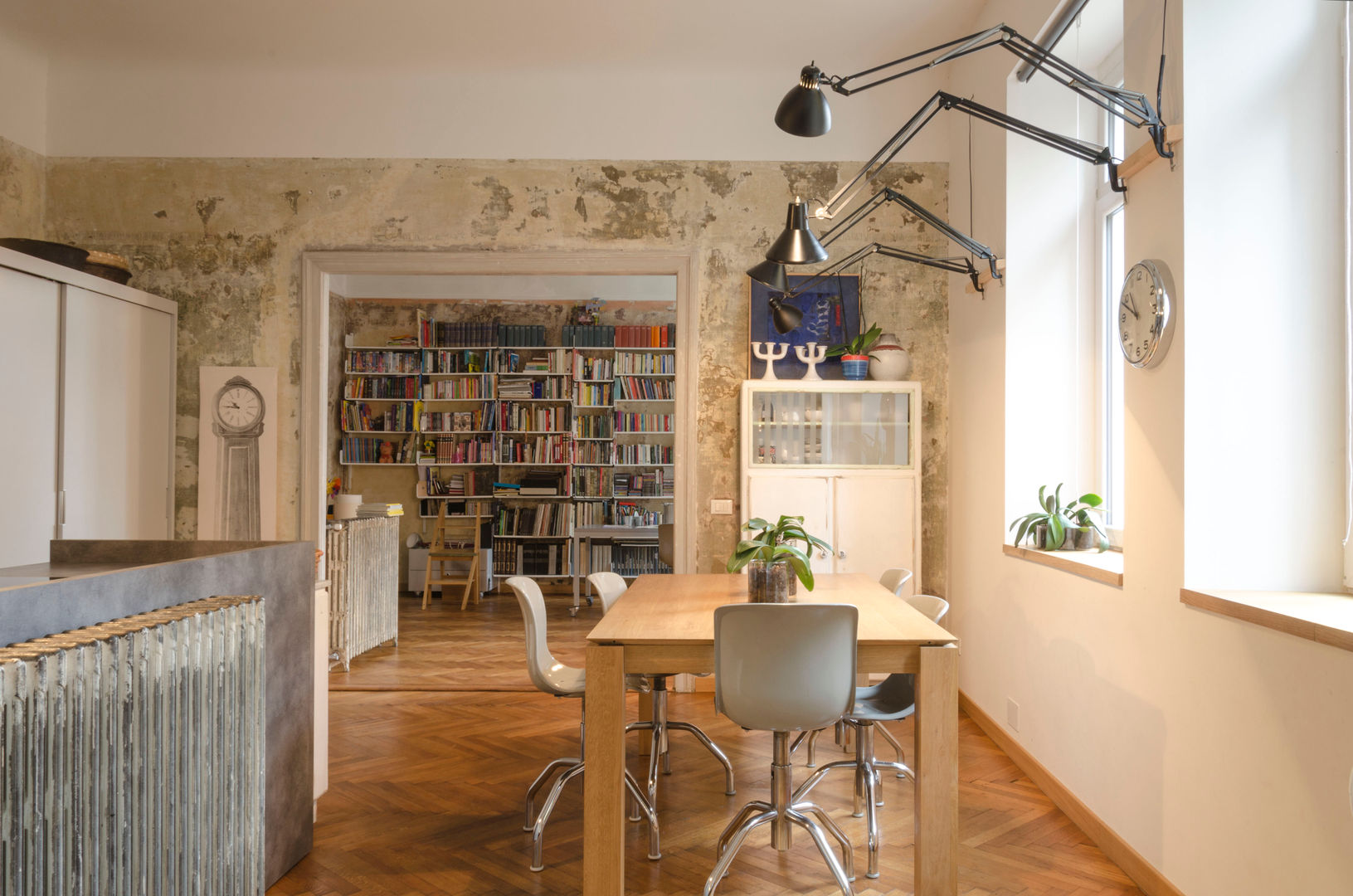 Maison Giustinelli, la casa dei miei sogni , Angela Baghino Angela Baghino Dining room ٹھوس لکڑی Multicolored