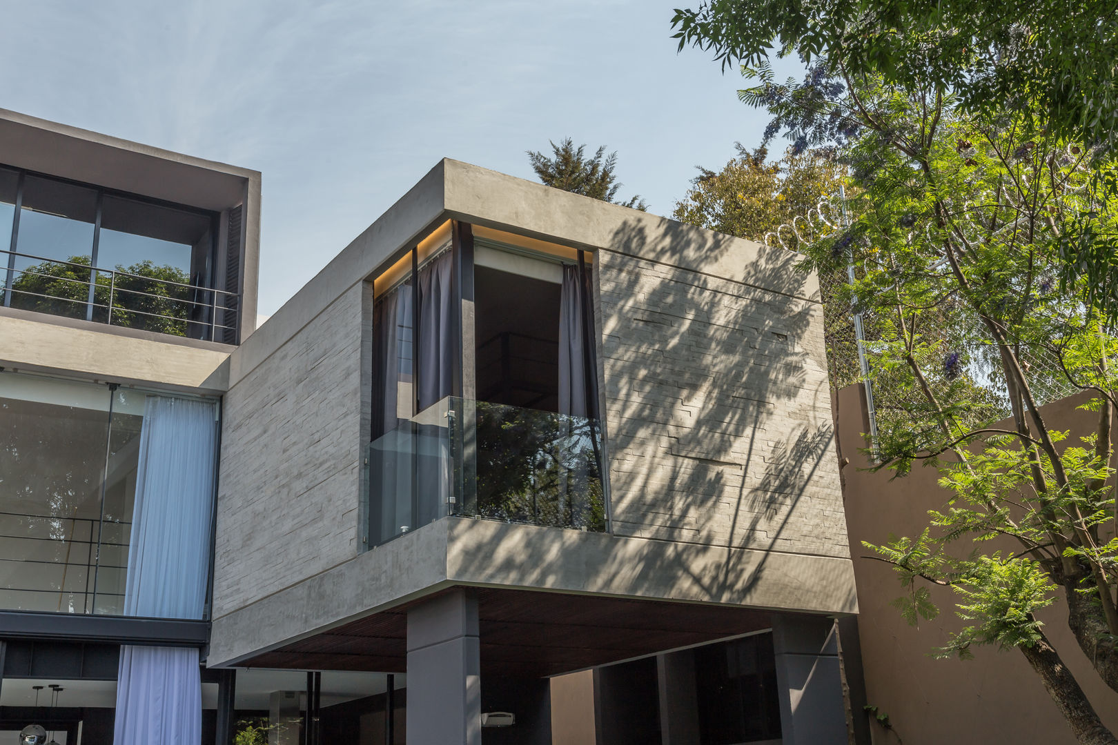 CASA SATÉLITE emARTquitectura Arte y Diseño Casas modernas