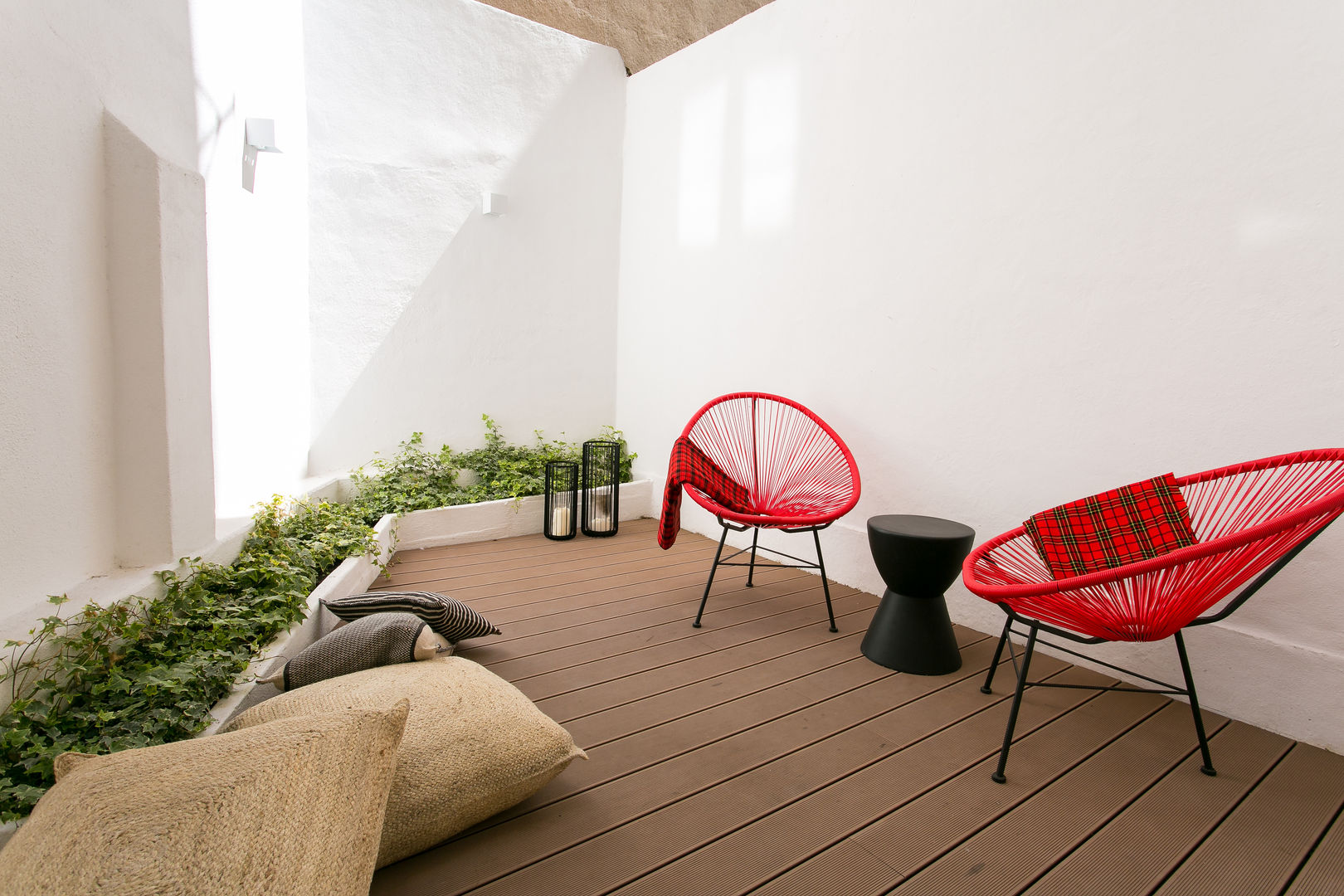 Terraço - durante o dia homify Varandas, marquises e terraços modernos Acessórios e decoração