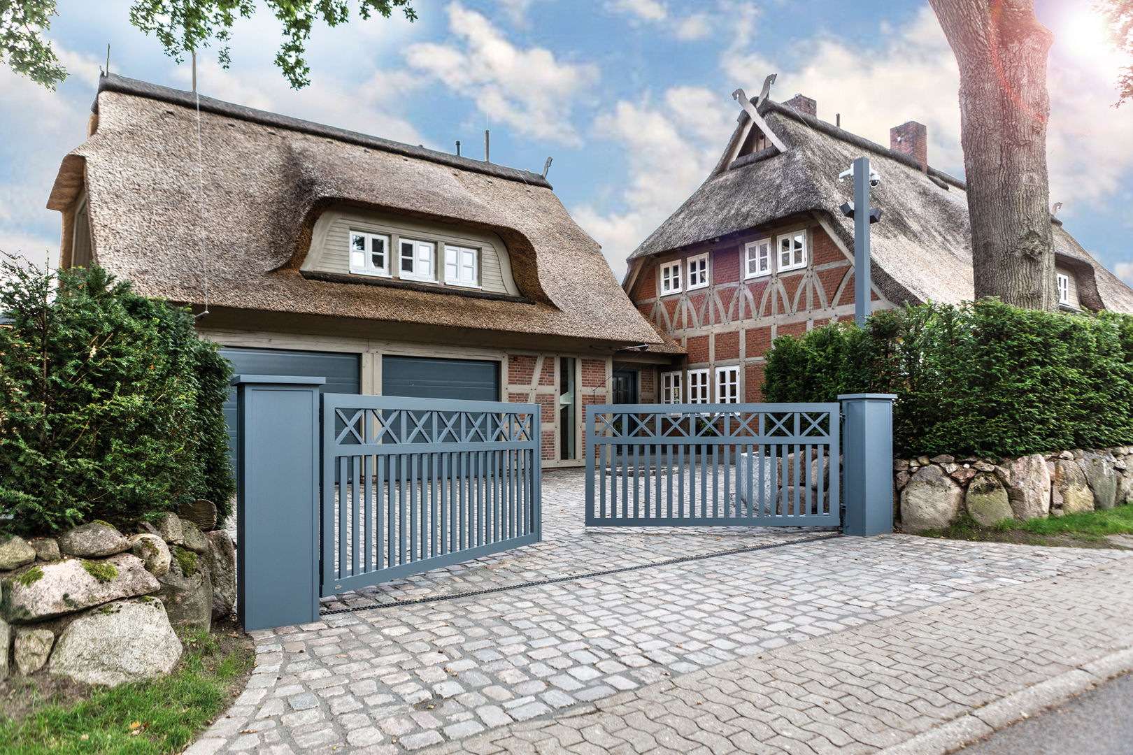 Modell Fehmarn, Nordzaun Zäune - Tore - Sicherheit, Inh. Dipl. Ing (FH) Torben Suhr Nordzaun Zäune - Tore - Sicherheit, Inh. Dipl. Ing (FH) Torben Suhr Jardin rural Aluminium/Zinc Clôture & murs