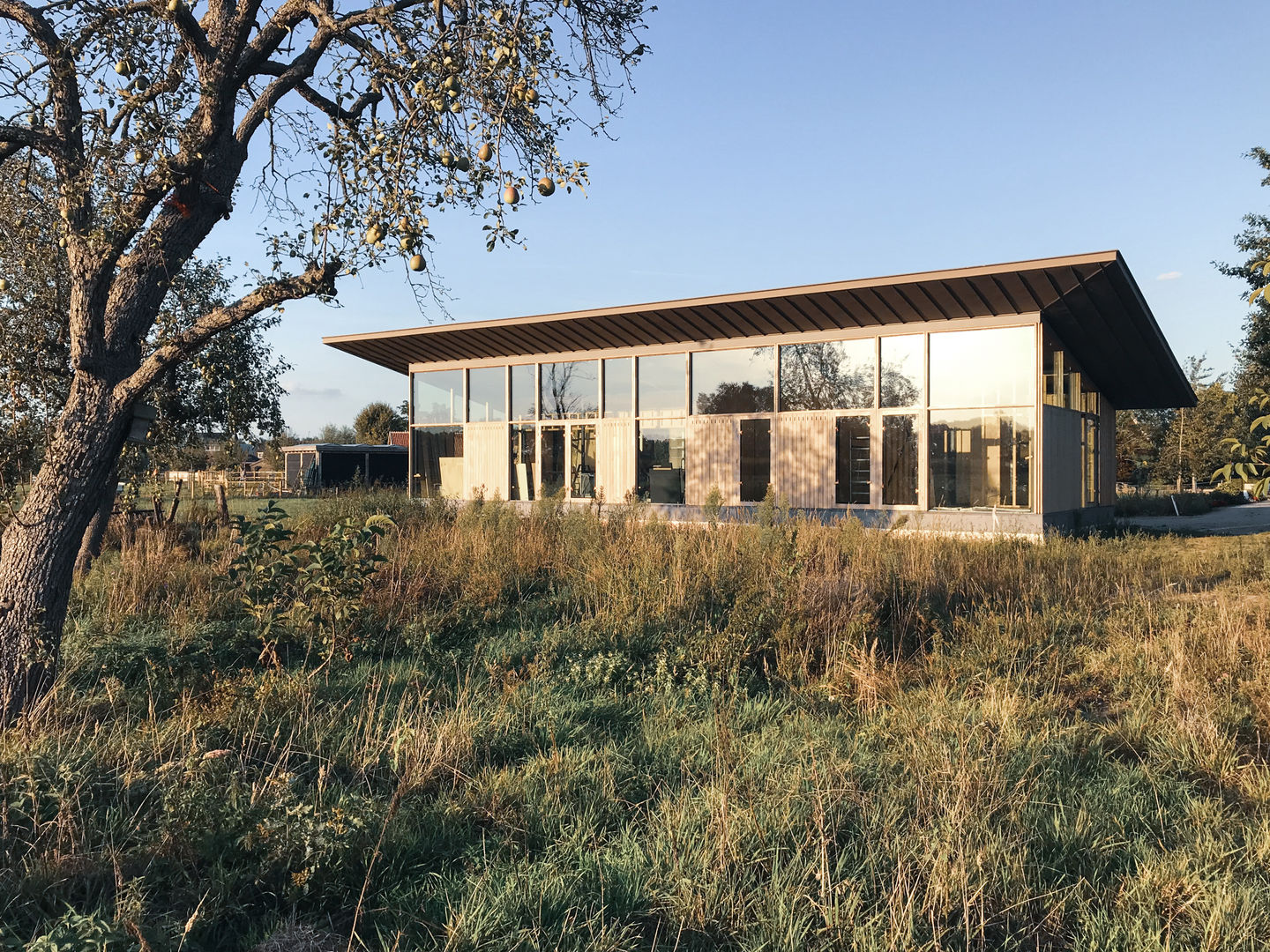 Villa Sint Oedenrode, RHAW architecture RHAW architecture Parcelas de agrado Madera Acabado en madera