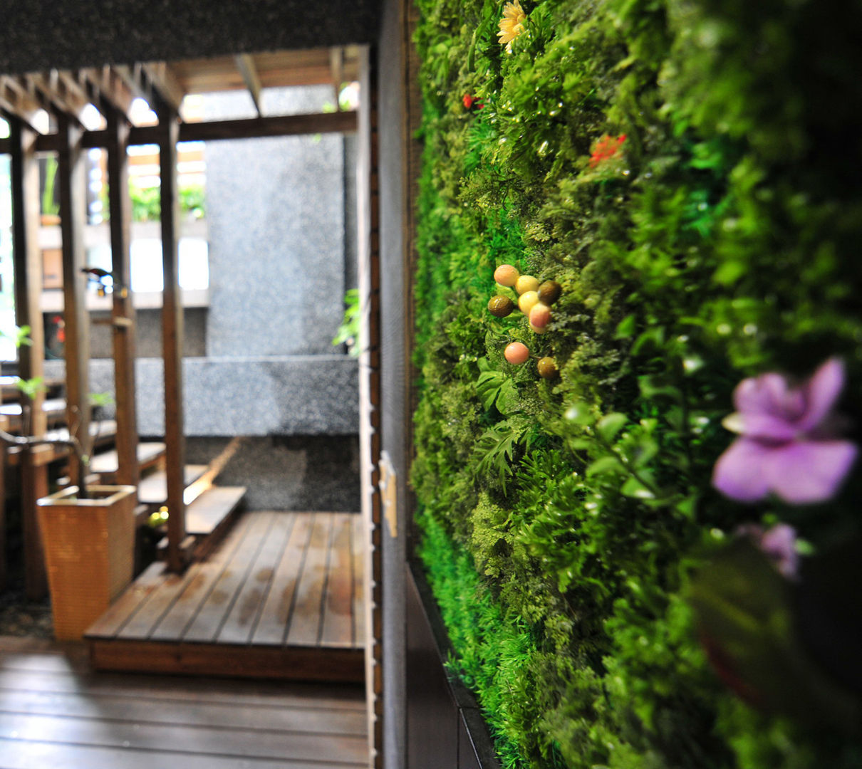 打開地下長屋 大湖森林室內設計 庭院遮陽棚 實木 Multicolored