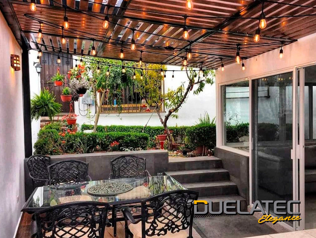 Pergolas elaboradas con Duelatec Elegance, Lamitec SA de CV Lamitec SA de CV Terrace Metal