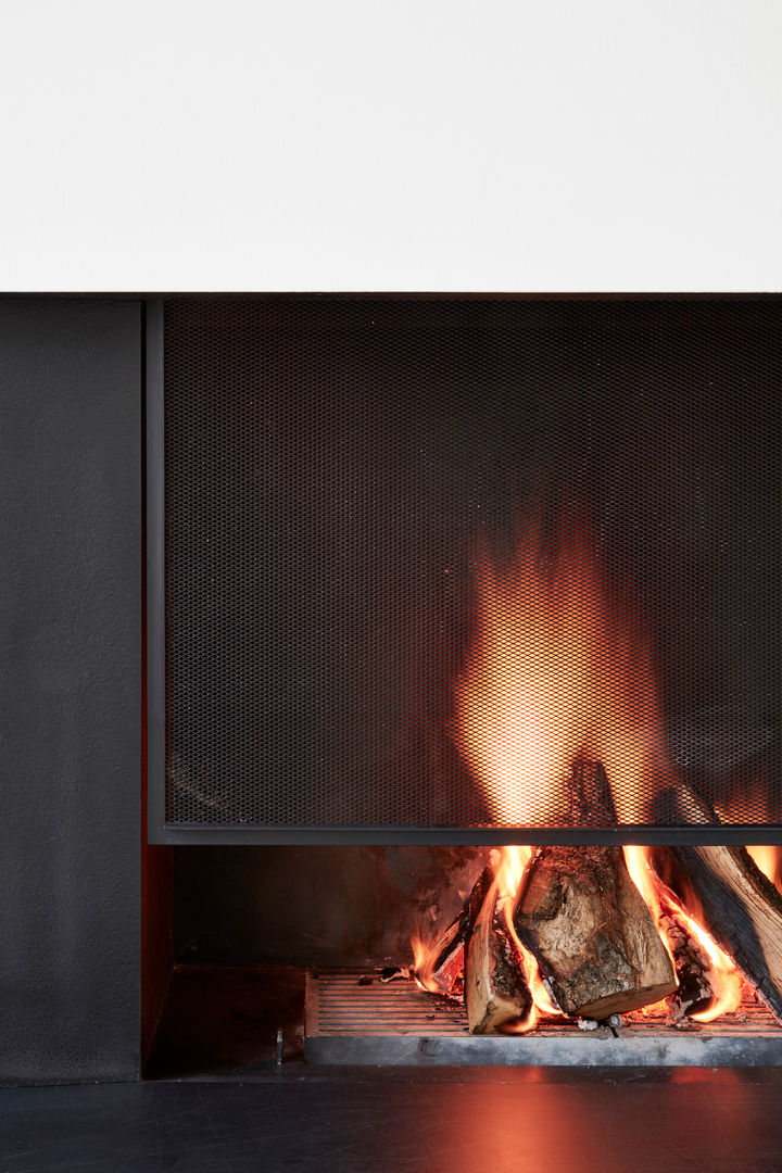 Lareiras abertas a lenha, Biojaq - Comércio e Distribuição de Recuperadores de Calor Lda Biojaq - Comércio e Distribuição de Recuperadores de Calor Lda Living room Fireplaces & accessories