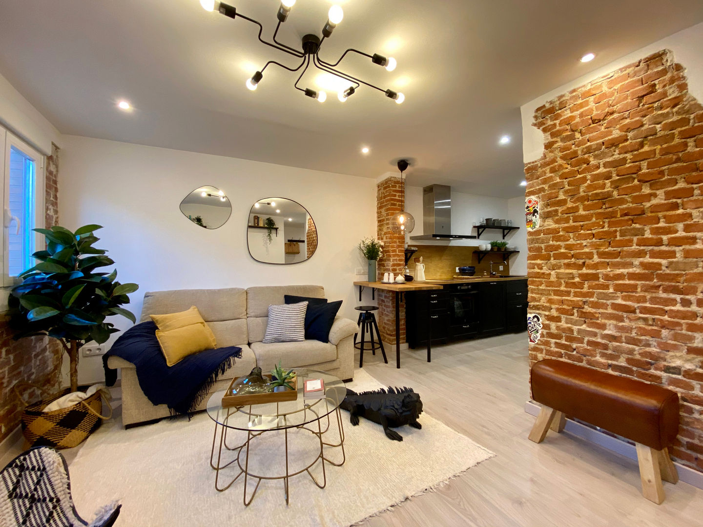 homify Industrial style living room Bricks