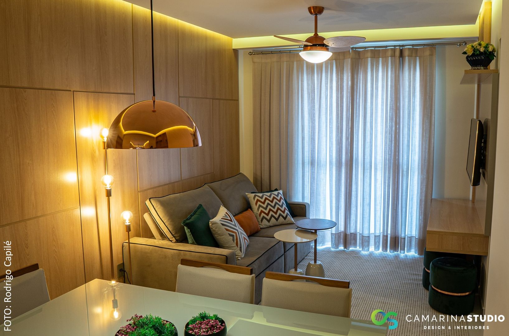 Apartamento Austin Gardens, Camarina Studio Camarina Studio ห้องนั่งเล่น