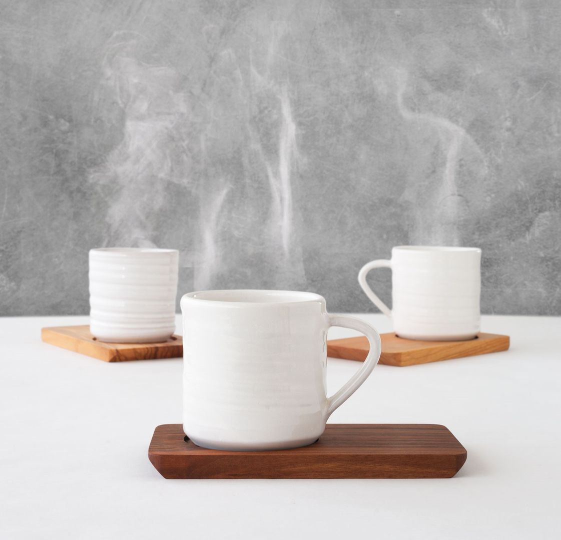 MUG TRACCE, NUOVA LINEA Produzioni di design NUOVA LINEA Produzioni di design ห้องครัว เซรามิค ช้อนส้อม จานชามและเครื่องแก้ว