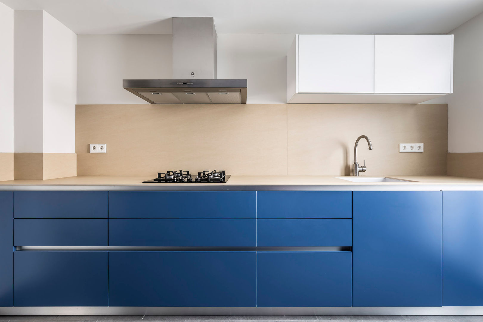 Housing in Benimaclet homify Built-in kitchens