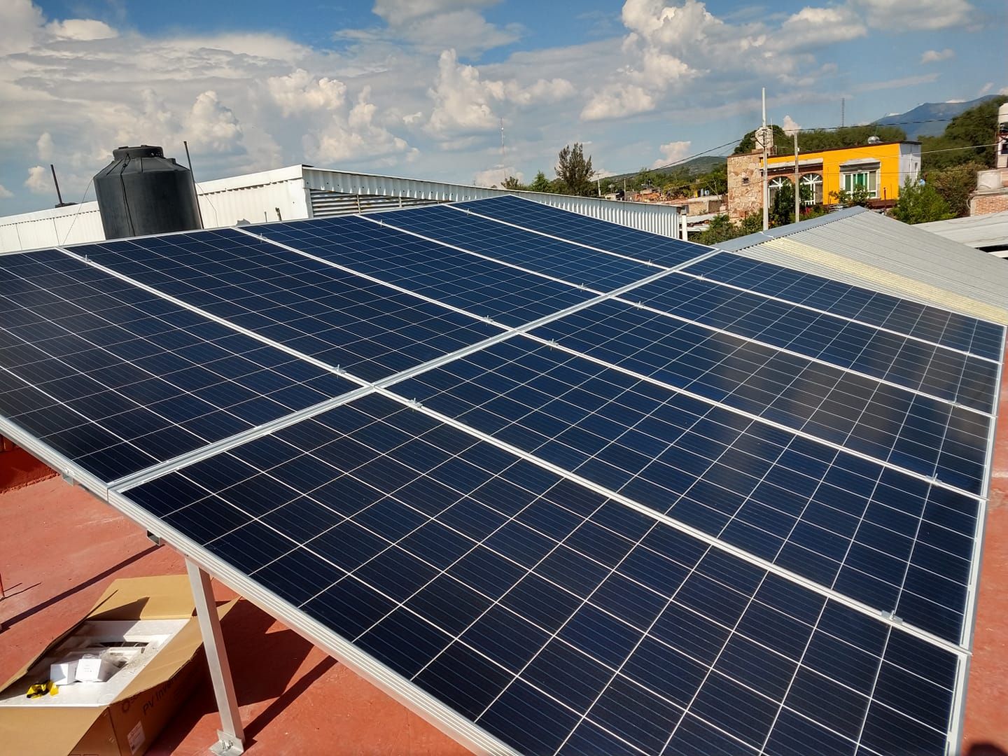 Instalación de paneles Solares en Queretaro , SOLCESSA SOLCESSA