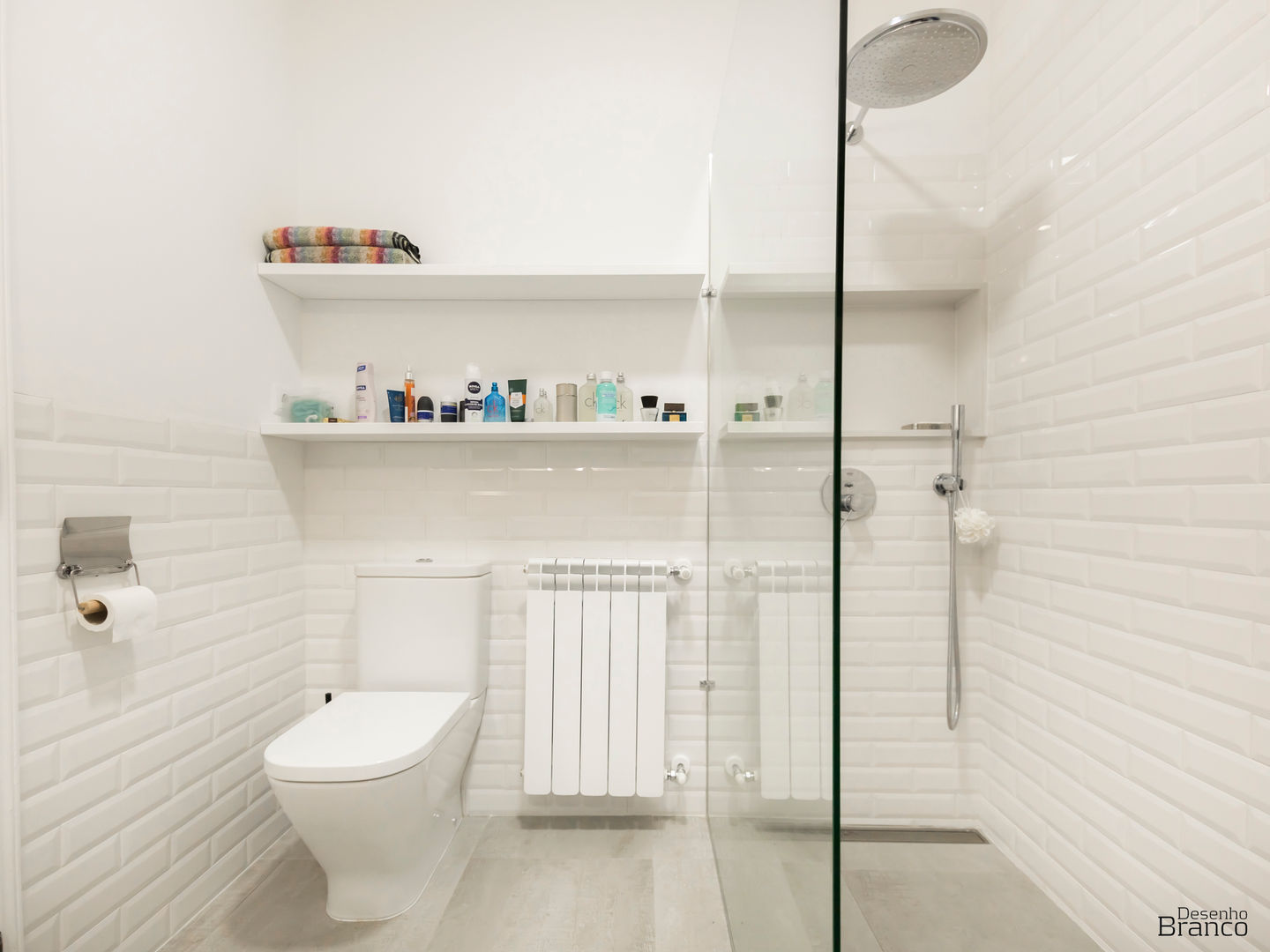 Casa de Banho / Instalação sanitária Desenho Branco Casas de banho ecléticas