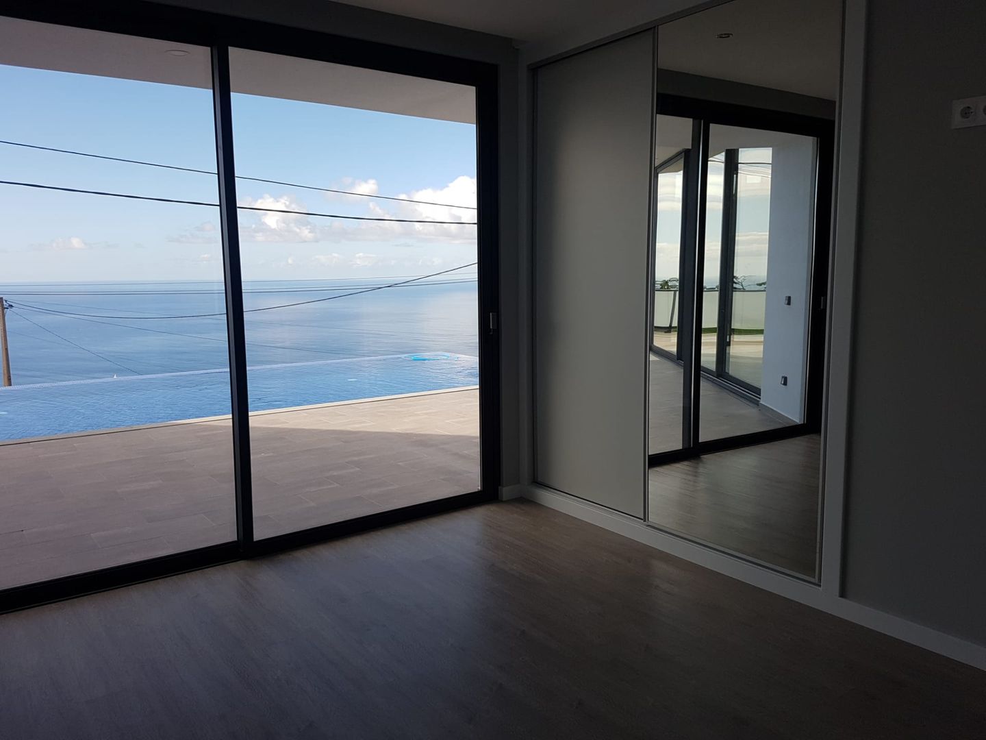 MORADIA NA ILHA DA MADEIRA COM PISCINA, Amber Star Real Estate Amber Star Real Estate