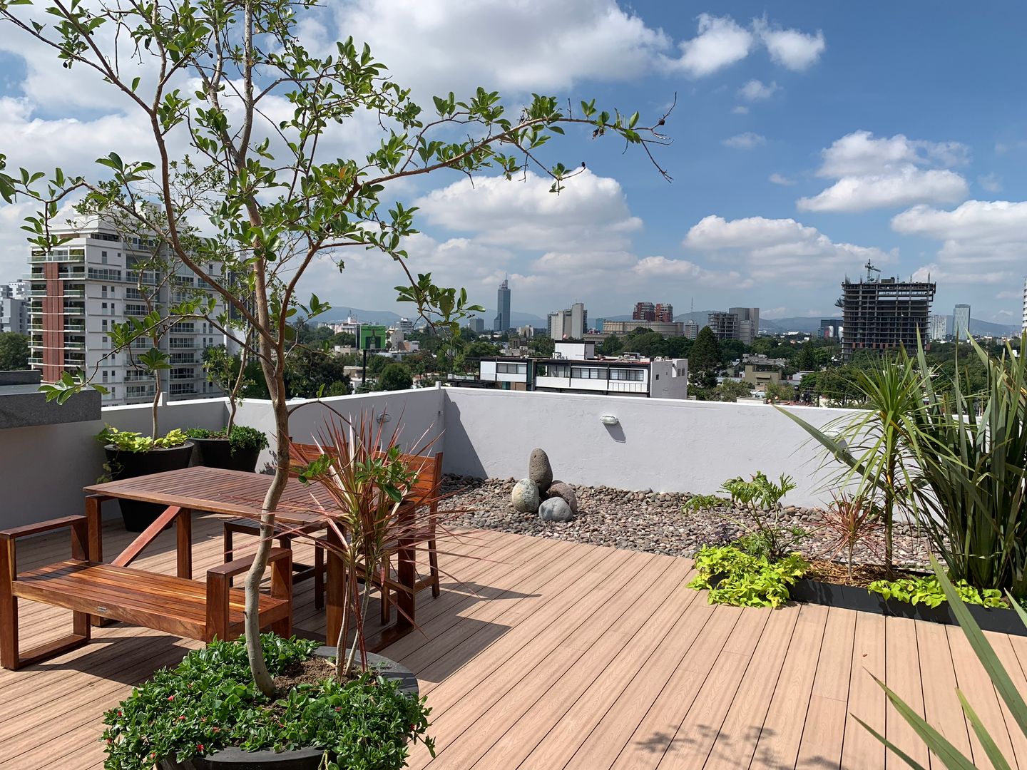 Jardin zen TORRE HIDALGO ELOCUENTE studio Balcones y terrazas asiáticos Madera Acabado en madera