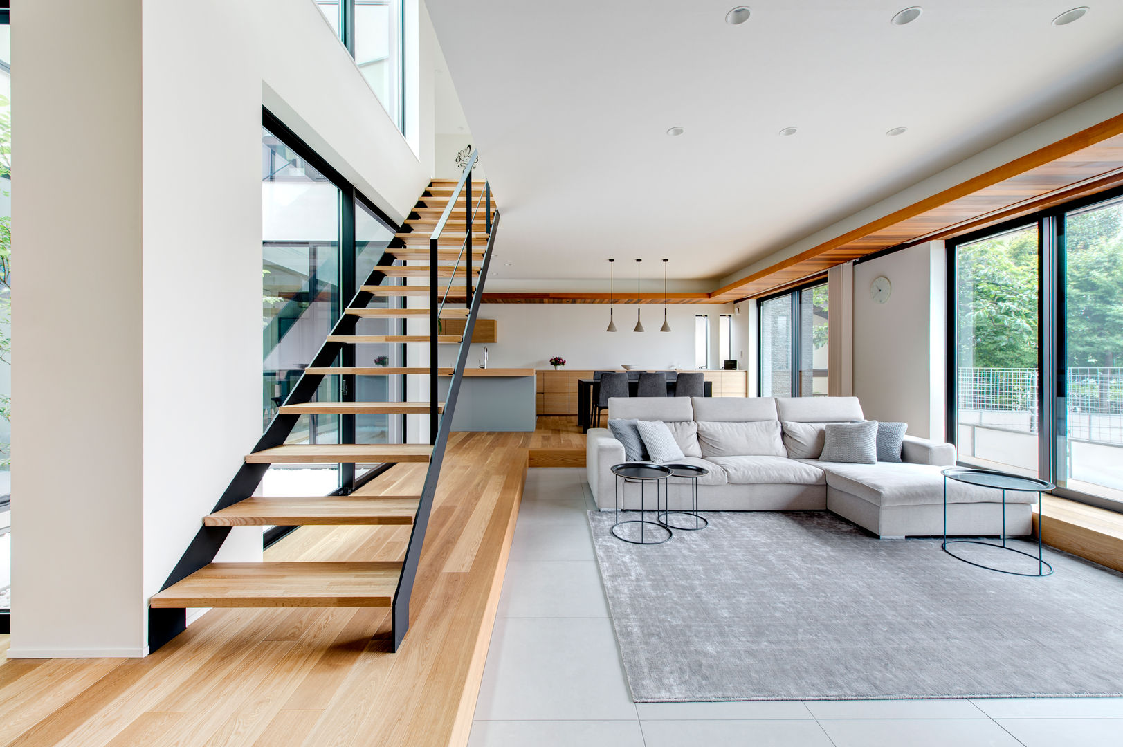 階段のデザイン性で魅せる住まい15選 | homify