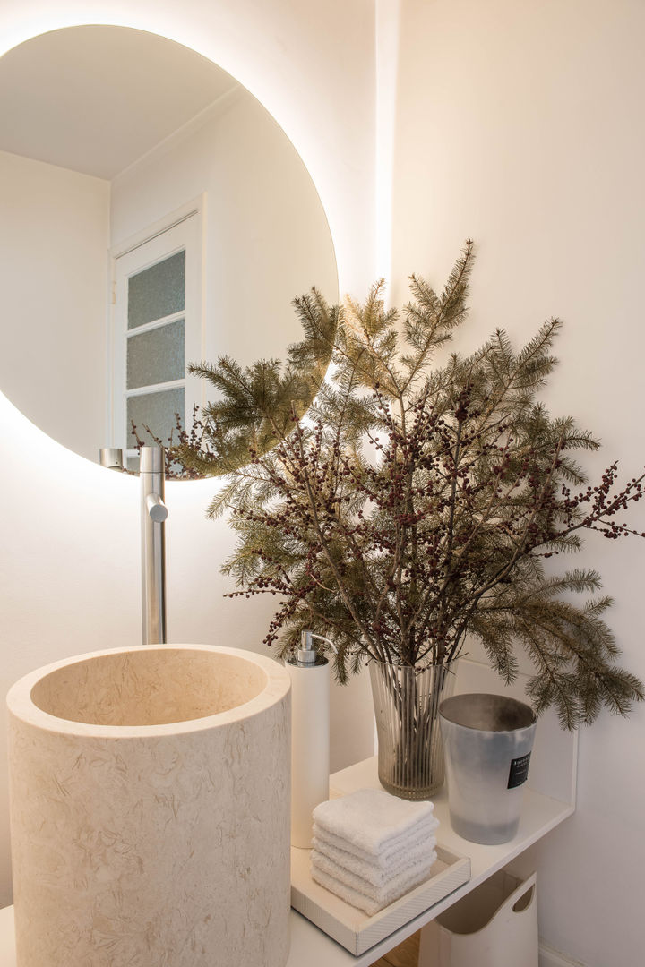 Apartamento | Avenidas Novas | Portugal, Atelier Renata Santos Machado Atelier Renata Santos Machado Modern bathroom سنگ مرمر