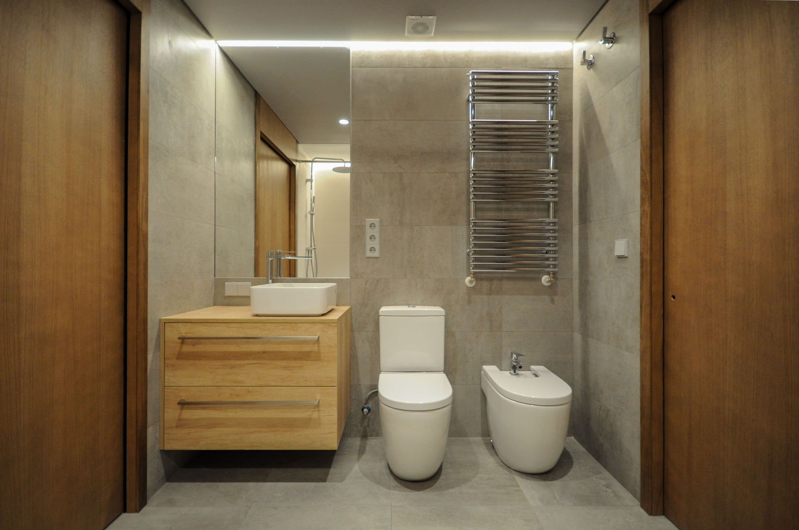 Reforma integral de vivienda, DoA diseño original, arquitectura DoA diseño original, arquitectura Phòng tắm phong cách hiện đại