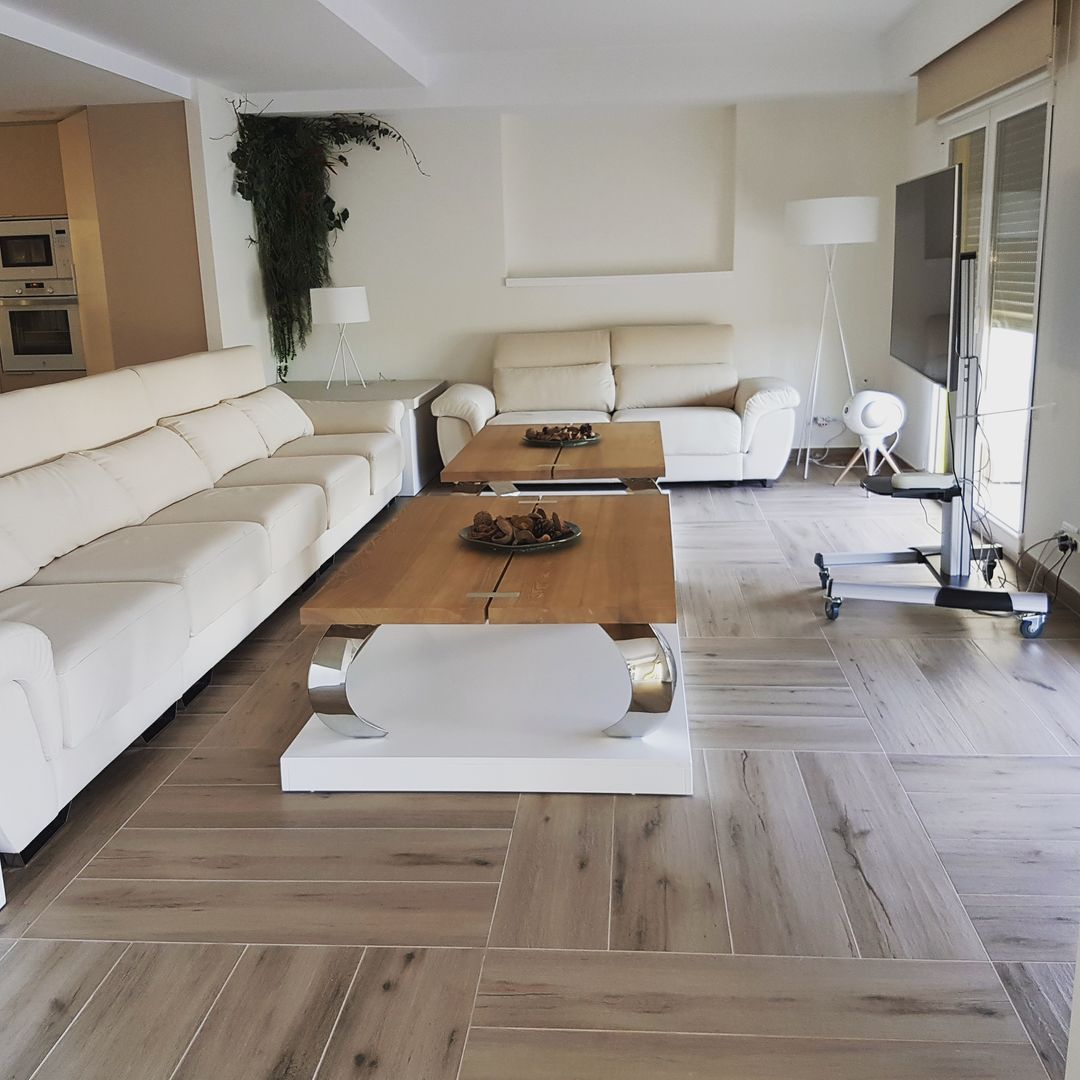 Ático en Denia, Hemme & Cortell Construcciones S.L. Hemme & Cortell Construcciones S.L. Mediterranean style living room Tiles