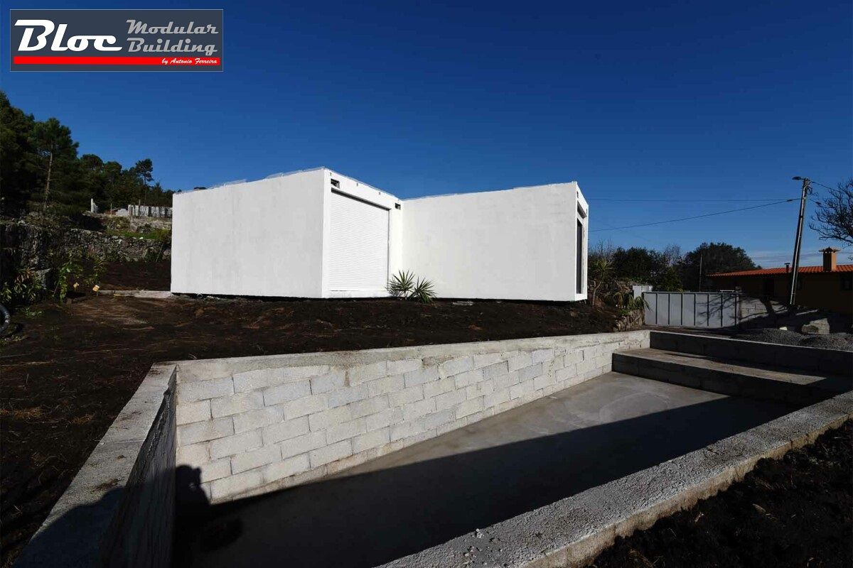 BLOC - Moradia T4 140m2, BLOC - Casas Modulares BLOC - Casas Modulares Moderne Häuser