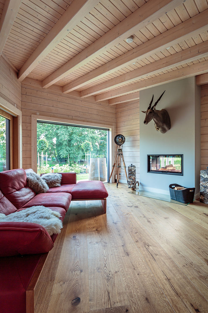 Haus am Fluss, van der Moga Photography van der Moga Photography Salones escandinavos Madera Acabado en madera