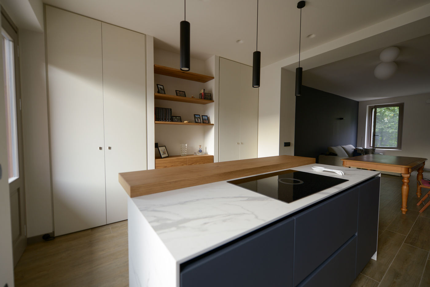 Cucina con isola, Accademia Srl Accademia Srl Built-in kitchens Wood Wood effect