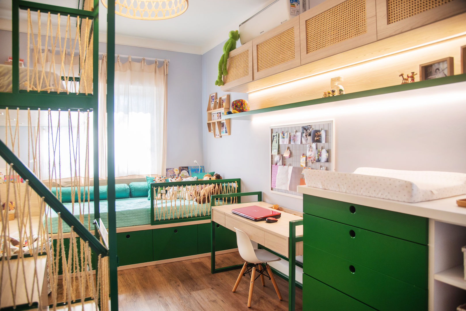 Quarto da Cecilia e do Caio, JuBa - Arquitetando Ninhos JuBa - Arquitetando Ninhos Dormitorios infantiles modernos: