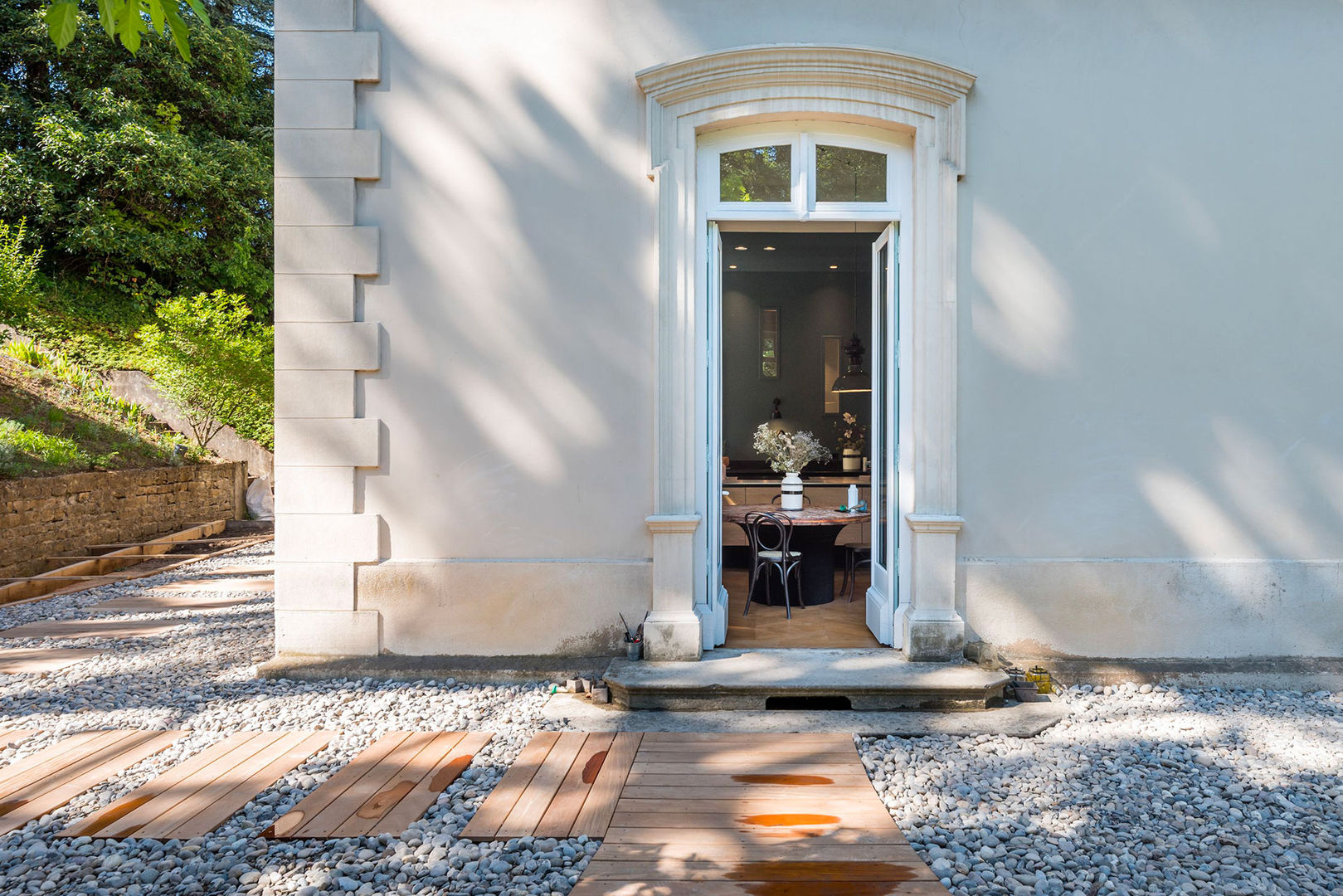 Rénovation d'une maison à Lyon, Synesthésies Synesthésies Balcones y terrazas clásicos