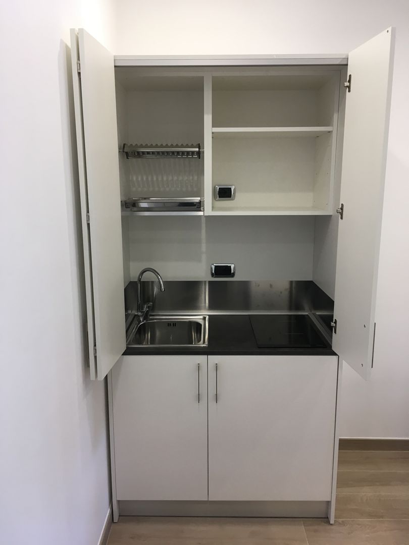 Cucine Moderne monoblocco salvaspazio