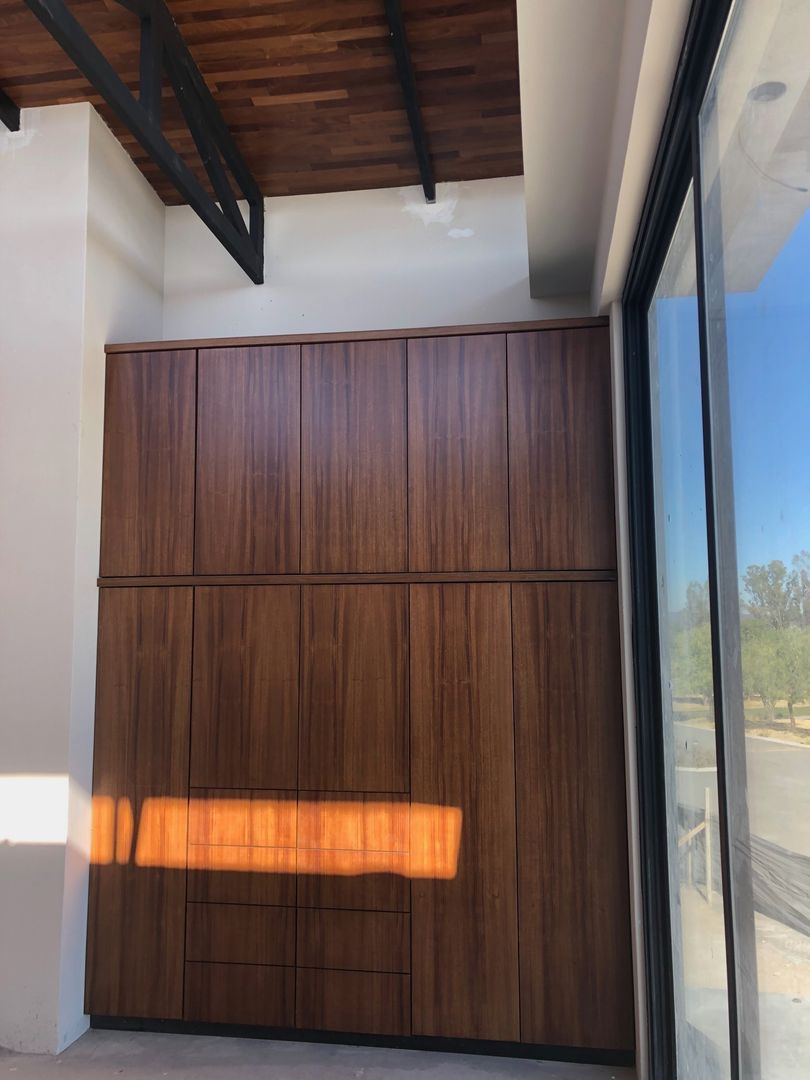 CLOSETS CASA BO. Arqcubo Arquitectos Vestidores de estilo moderno Madera Acabado en madera Clósets y cómodas