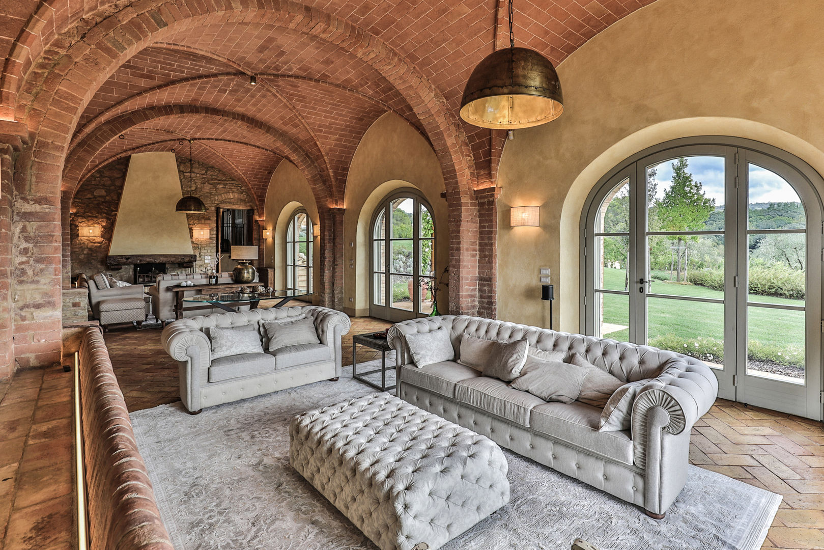 Ristrutturazione Complesso Edilizio per residenza privata, Arch. Alessandra Cipriani Arch. Alessandra Cipriani Rustic style living room