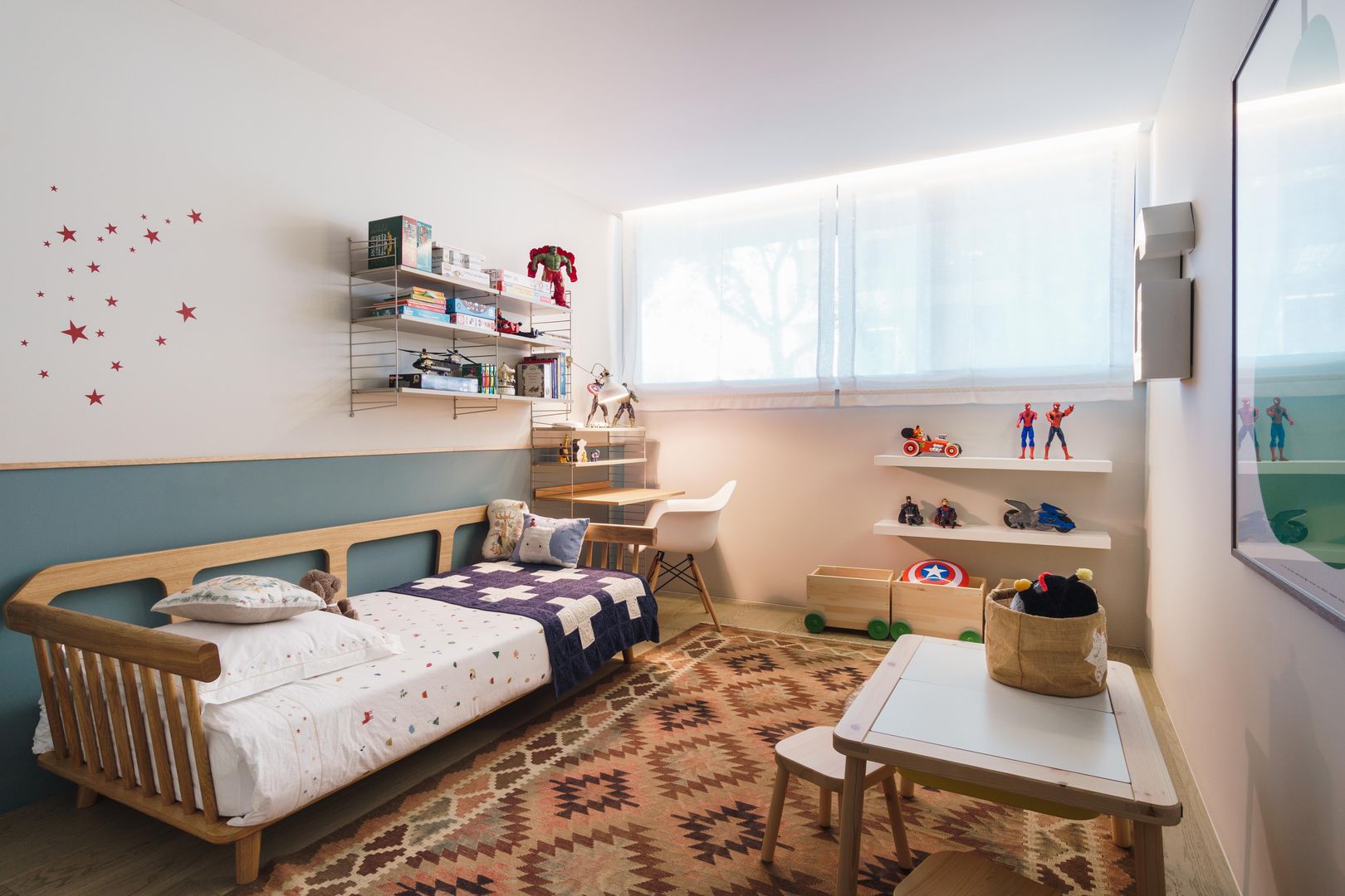 23 Estanterías Creativas para Habitaciones Infantiles