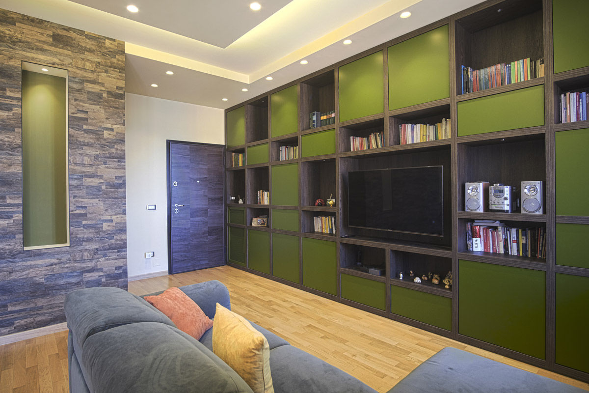 casa FV, Rosa Gorgoglione Architetto Rosa Gorgoglione Architetto Eclectic style corridor, hallway & stairs Wood Wood effect