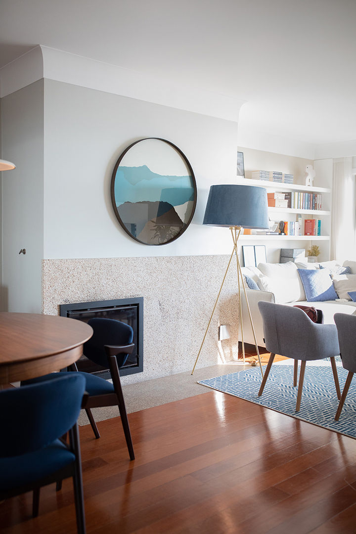 Sala de estar - Apartamento Anémona - SHI Studio Interior Design homify Modern Oturma Odası shi studio, shistudio, sheila moura azevedo, design, interiores, atelier, empresa, projeto, arquitetura, decoração, apartamento, porto, matosinhos, portugal, remodelação