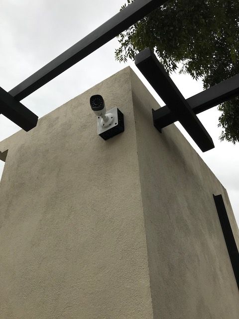 Seguridad y video vigilancia, INGTELRED INGTELRED Casas minimalistas