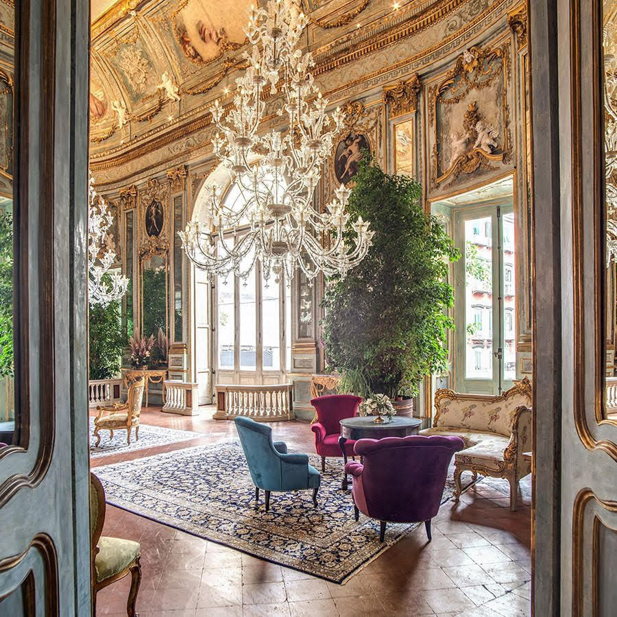 Palazzo Doria d'Angri , MULTIFORME® lighting MULTIFORME® lighting Classic style living room