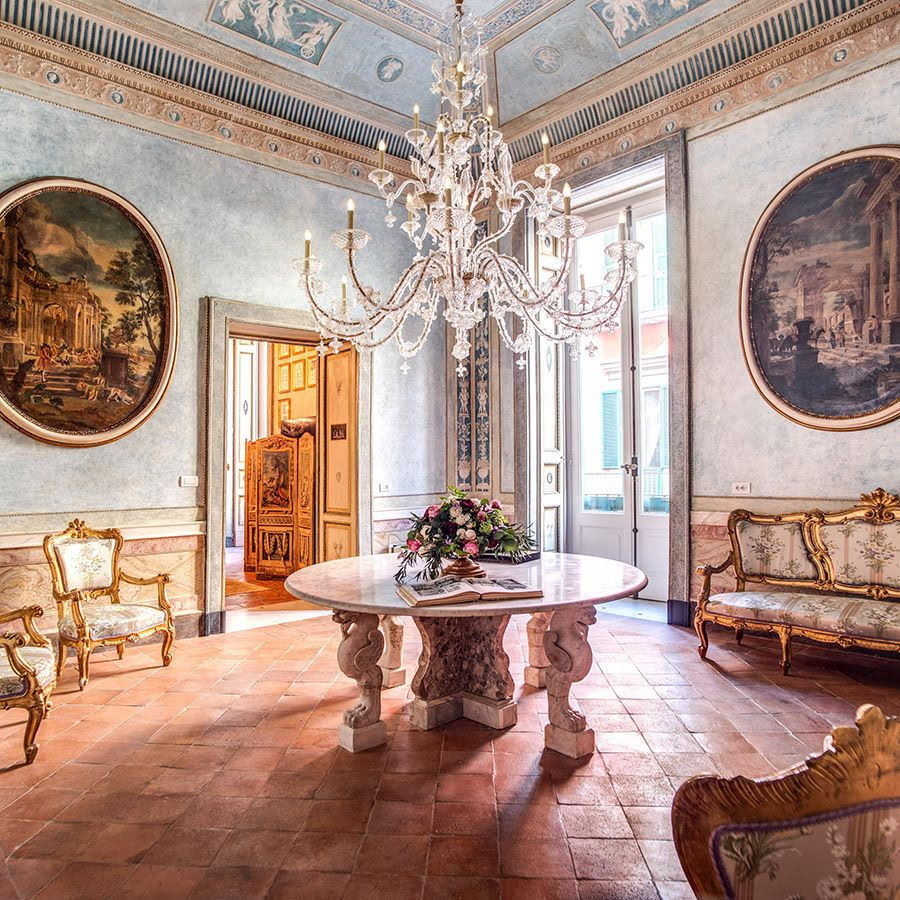 Palazzo Doria d'Angri , MULTIFORME® lighting MULTIFORME® lighting クラシックデザインの リビング