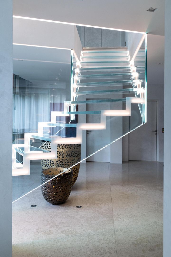 Schwebende Treppen aus Glas mit LED, Siller Treppen/Stairs/Scale Siller Treppen/Stairs/Scale Treppe