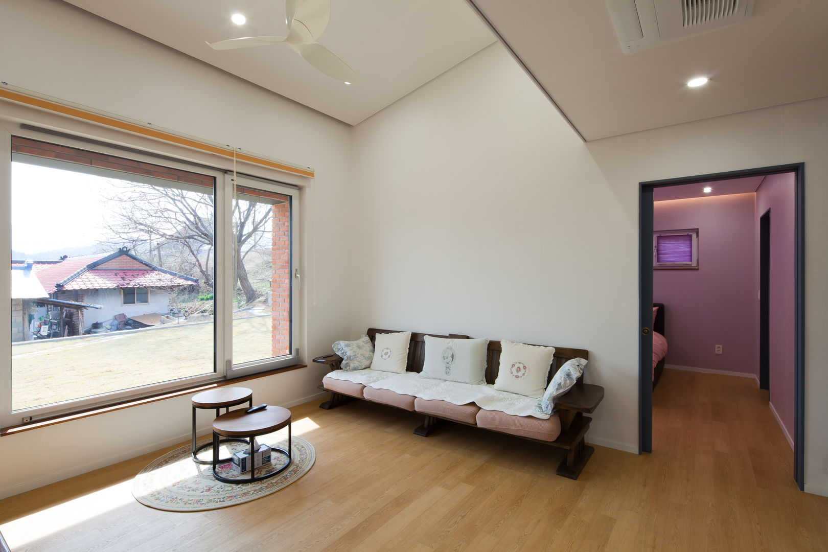 [남양주목조주택] 입석리전원주택, 위드하임 Withheim 위드하임 Withheim Modern living room
