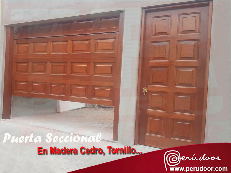 puertas levadiza seccional de garaje peru Puertas Automaticas - PERU DOOR Garajes de estilo moderno Compuestos de madera y plástico Garajes