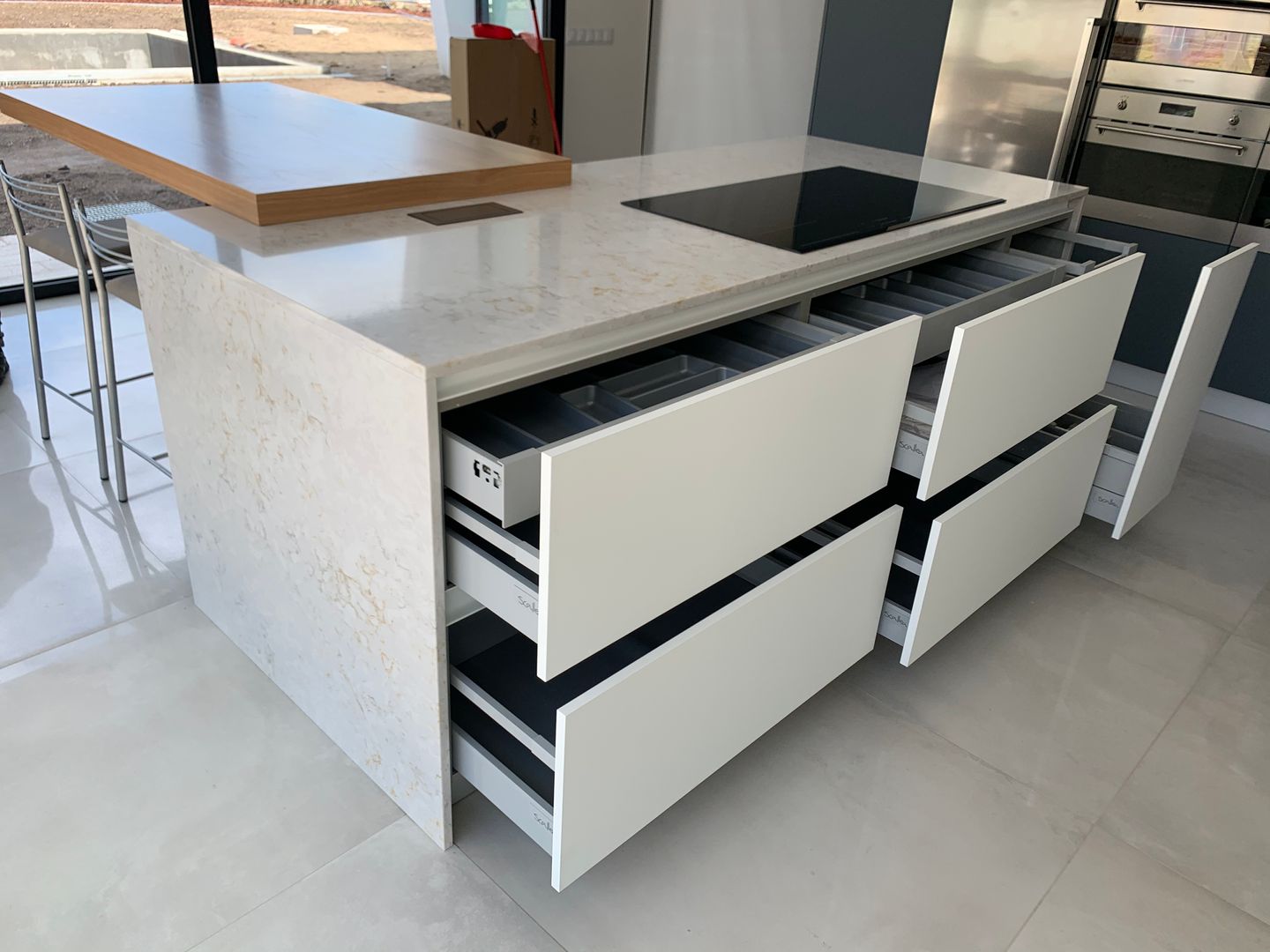 Projeto a cinza e branco , ADN Furniture ADN Furniture Dapur Modern Bench tops